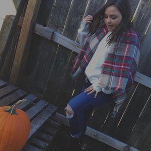 Meet your Posher, Markee